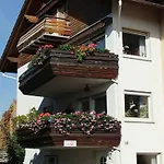 Haus Alpenblick * Immenstaad am Bodensee