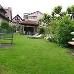 Apartment Haus Alpenblick Immenstaad am Bodensee