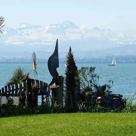 Appartement Haus Alpenblick Immenstaad am Bodensee