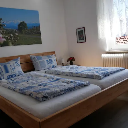 Haus Alpenblick * Immenstaad am Bodensee